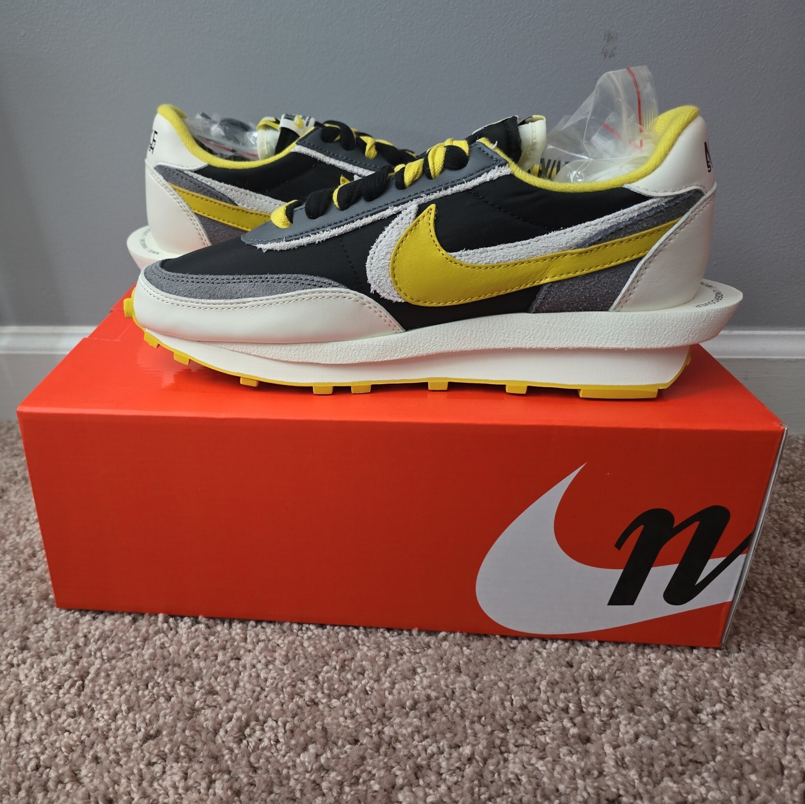 SACAI X NIKE Taglia 8 Nike sacai x Undercover x LDWaffle Bright Citron