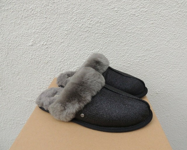 ugg patchwork fluff slide