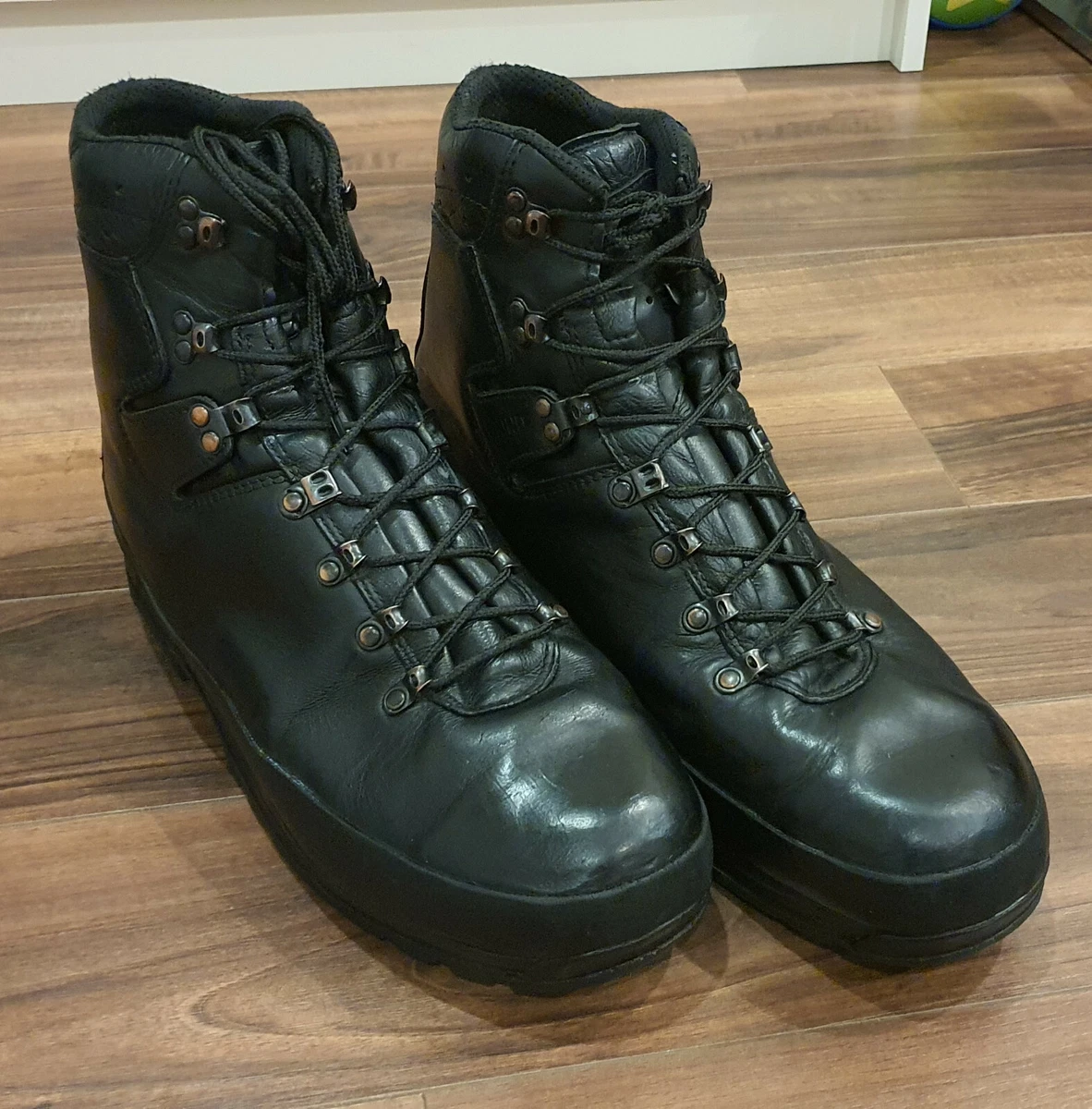 German bundeswehr clearance boots