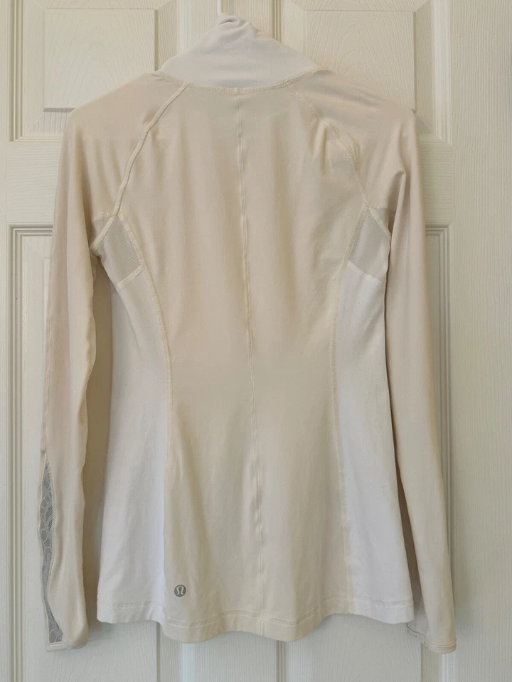 Lululemon White Run Speed Reflective Lace Turtleneck Rulu Shirt LS Womens Sz 6 - Image 2 of 4
