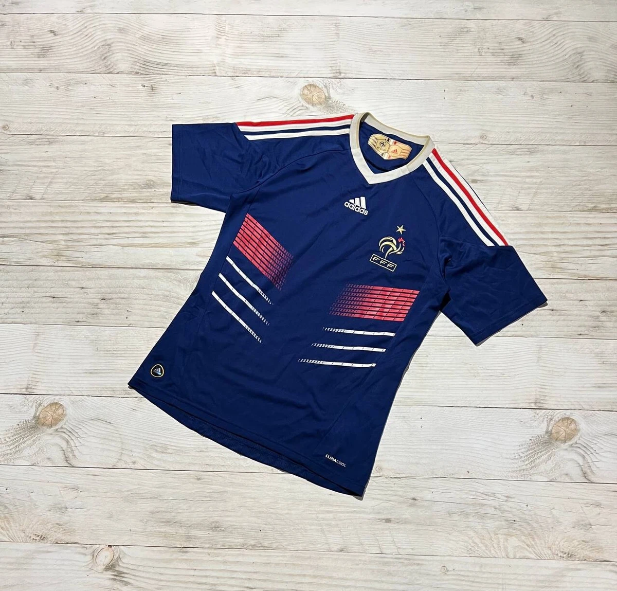 Adidas top france 2010