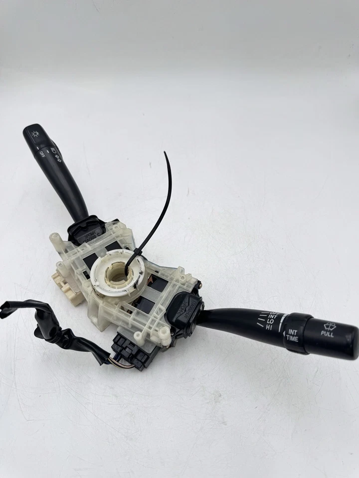 2000-02 Toyota Corolla Ce/Le/S переключатель колонки поворотный прерывистый стеклоочиститель 84310-02330 - Изображение 2 из 4