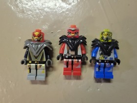 LEGO UFO - Alien Avenger (6975) with Instruction Booklet