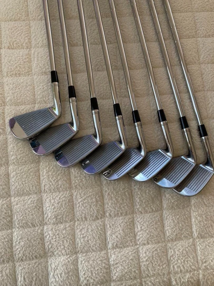 Titleist 735 CM Forged Iron Set 8pcs 3-Pw Flex Stiff N.S PRO RH - Image 3 of 4
