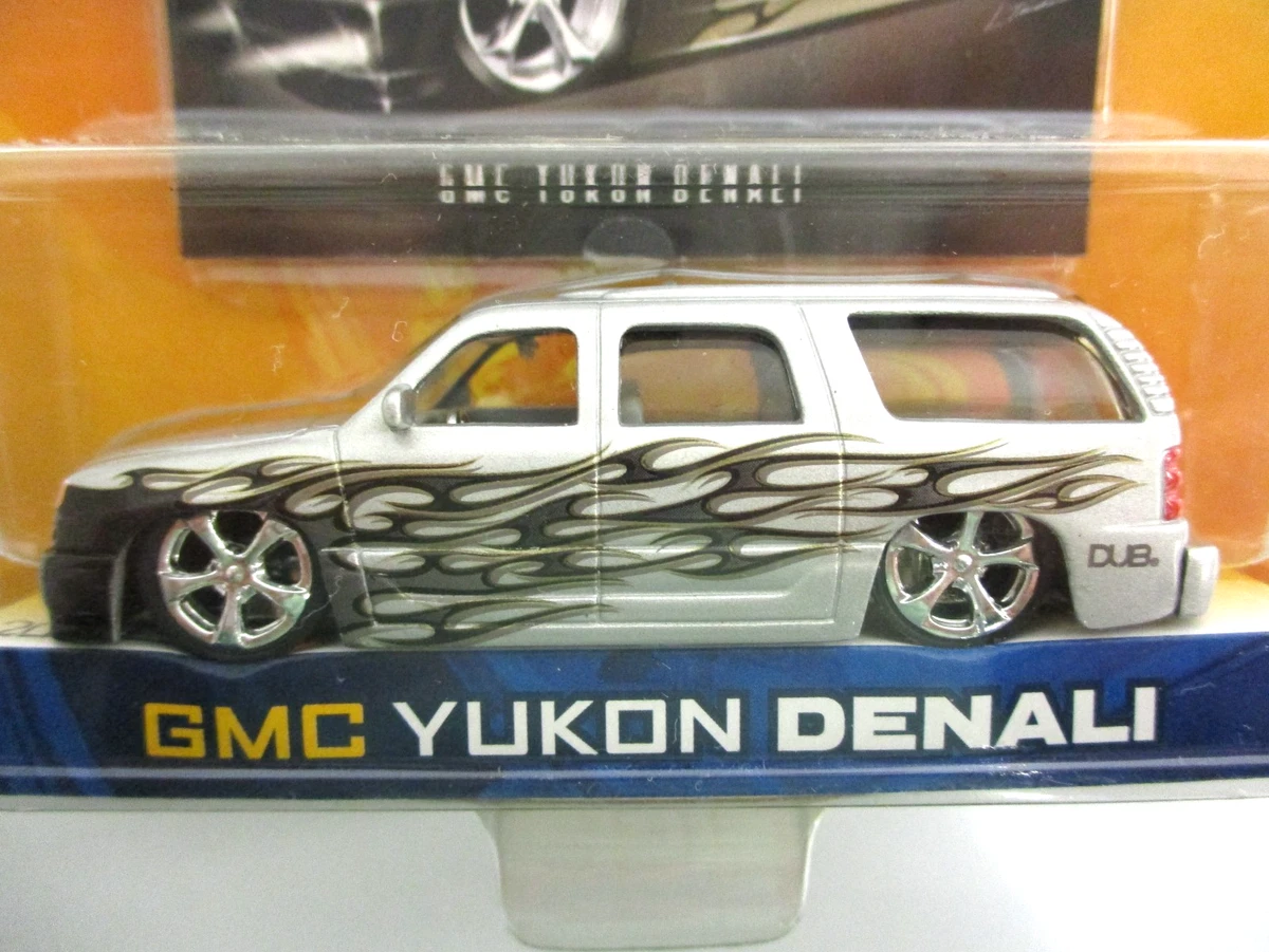 1/18 JADATOYS GMC ユーコン デナリ アメ車 dub 2002 GMC Yukon Denali