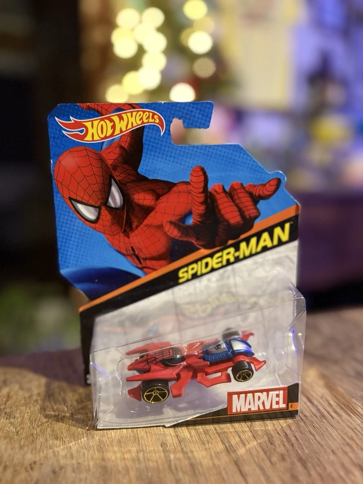 Hot Wheels Marvel Spider Man y Hulk Personaje Coche Juguete - Escala 1:64 (BDM71) Lote Foto 2 de 4