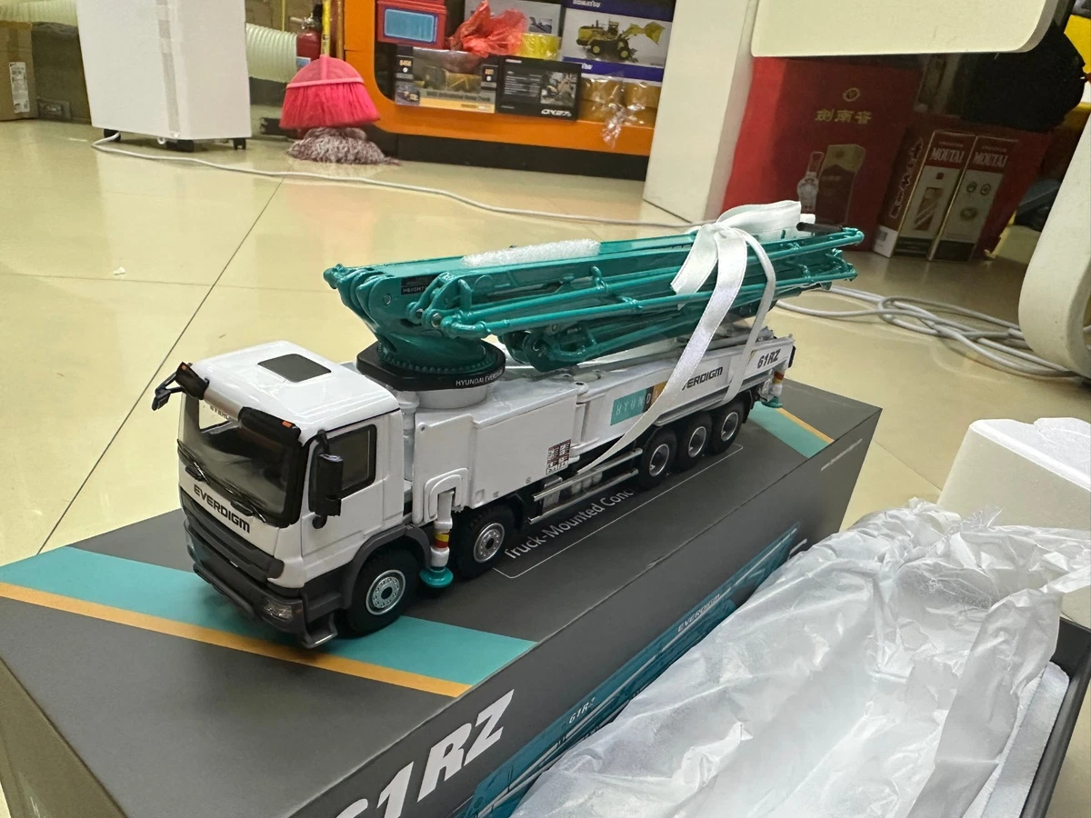 Hyundai Diecast Excavators for sale | eBay