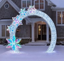 NIB Member's Mark 8' 875 LED Pre-Lit Arch with 5 Prismatic Snowflakes Christmas