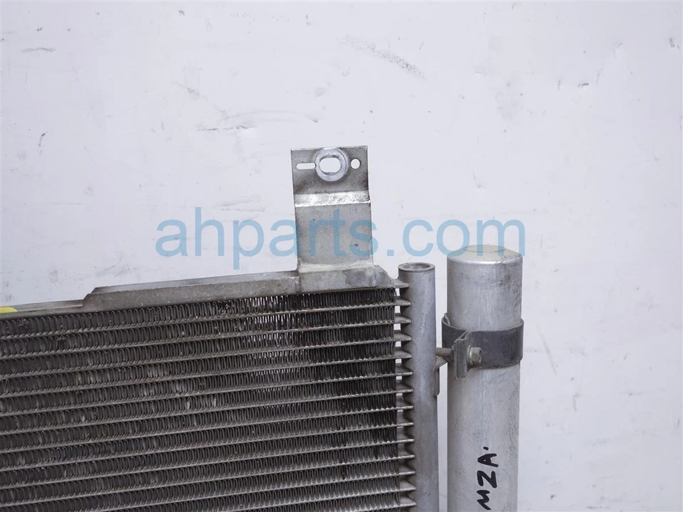 Condensador de aire acondicionado Mazda 2003-2008 6 ac Gk2g-61-480 k Foto 3 de 4