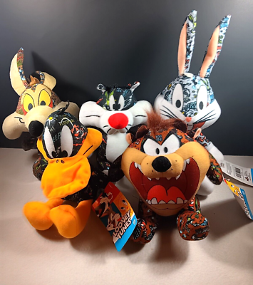 Looney Tunes Warner Brothers Set of 5 Cartoon Stuffed Animal Plush
