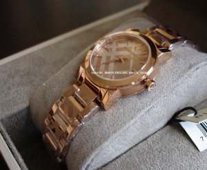 burberry bu9235