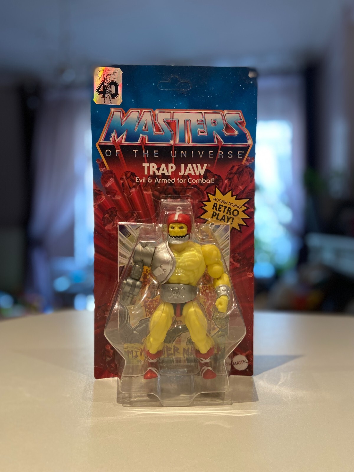 MOTU Origins Trap Jaw Dentos pour décorer votre bureau de geek nostalgique