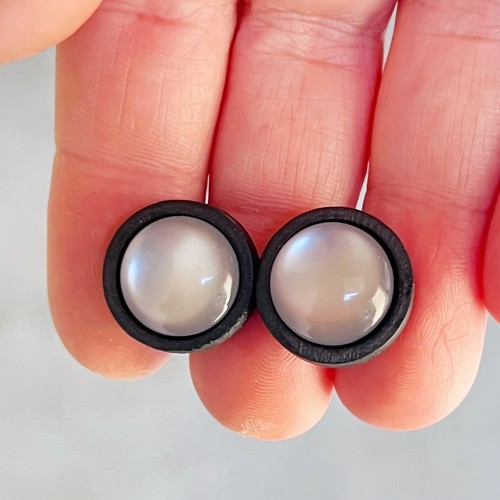 Natural Black Wood Gray Glass Stainless Steel Unisex Stud Earrings - Picture 4 of 10