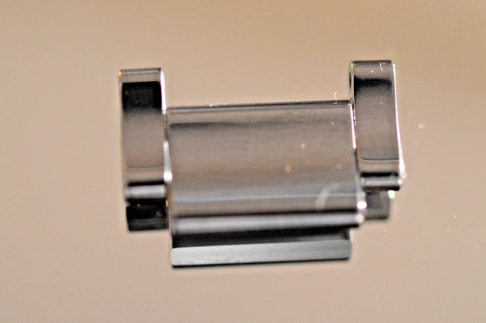 Reloj Movado Fiero negro pvd/tungsteno modelo enlace 20mm Foto 4 de 4