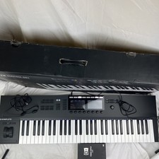 Native Instruments KOMPLETE KONTROL S61 MK2 S...