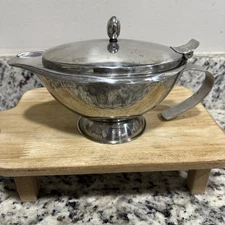 OGGI Stainless Steel Gravy Boat W/ Hinged Lid- Vintage -