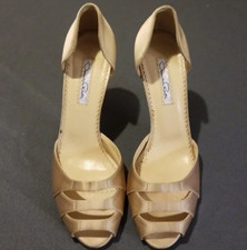 980 Oscar de la Renta Tan Satin Heels Size 9.5