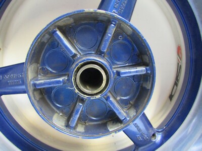 YZF-R1純正リアホイール6.00×17Jディスク.スプロケ付きRN23E09-14年