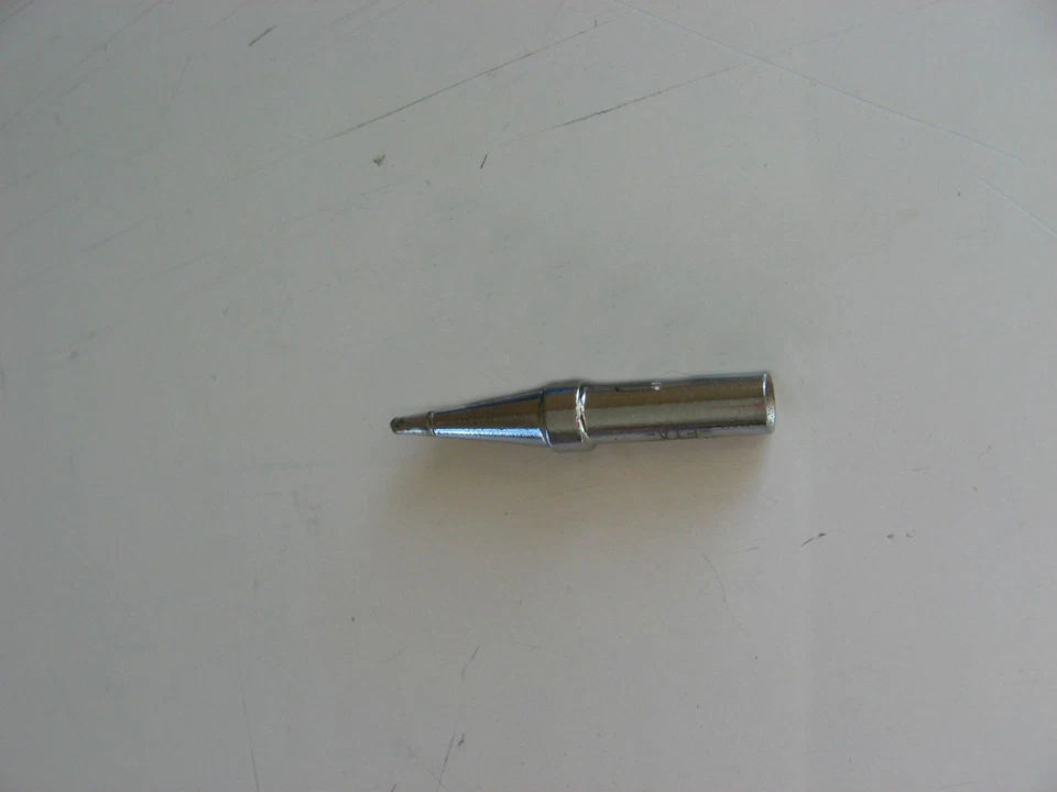 une Panne WELLER ETA creuse tournevis 1.6mm / 0.7mm pour fer LR21 pour WECP20