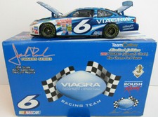 Team Caliber 2002 Mark Martin #6 Viagra azul cromo 1/24 NASCAR serie del dueño