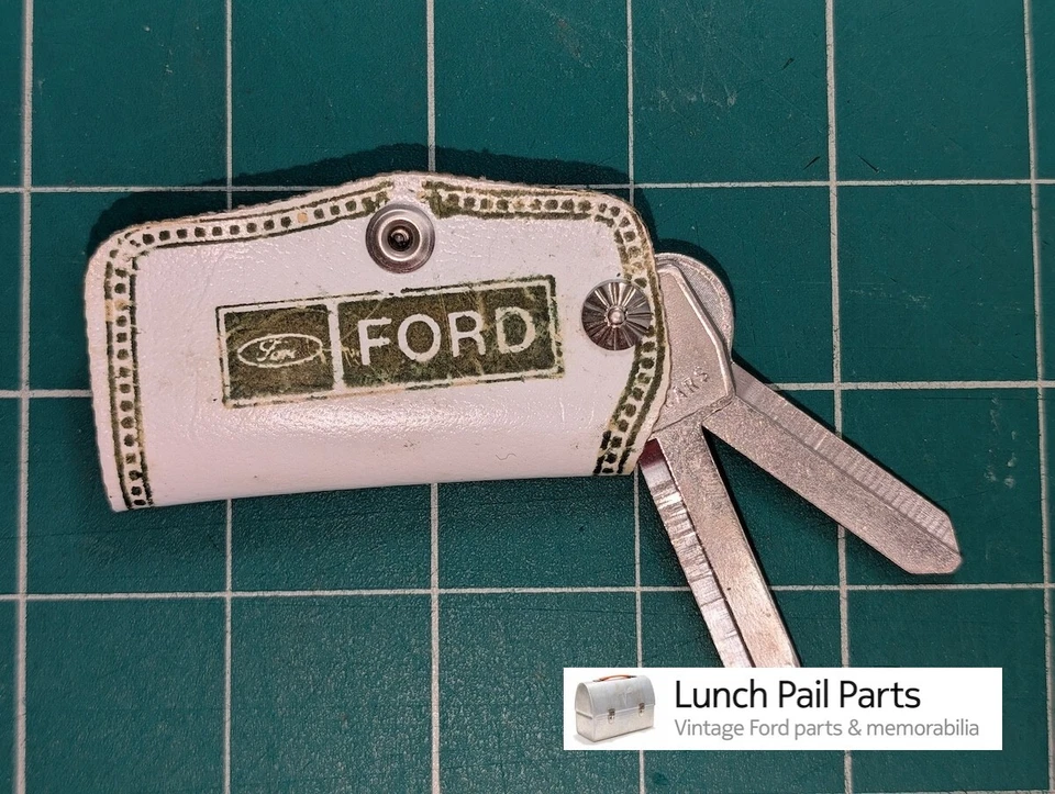 NOS Ford Keys Mustang Mach 1 Shelby GT500 428SCJ Super CobraJet Boss 302 351 429 - Image 2 of 4