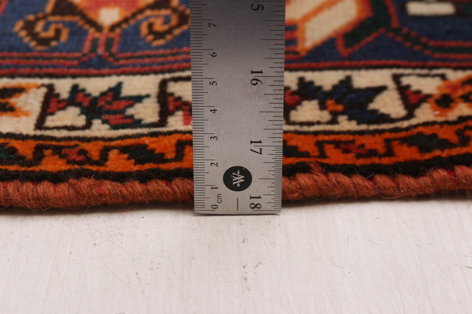 Traditional Vintage Hand-Knotted Area Rug 5'3" x 9'10" Oriental Wool Carpet