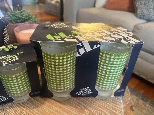Vintage  Fire King Green Gingham Tumblers , juice  Glasses, coffee mugs (6)  AHg
