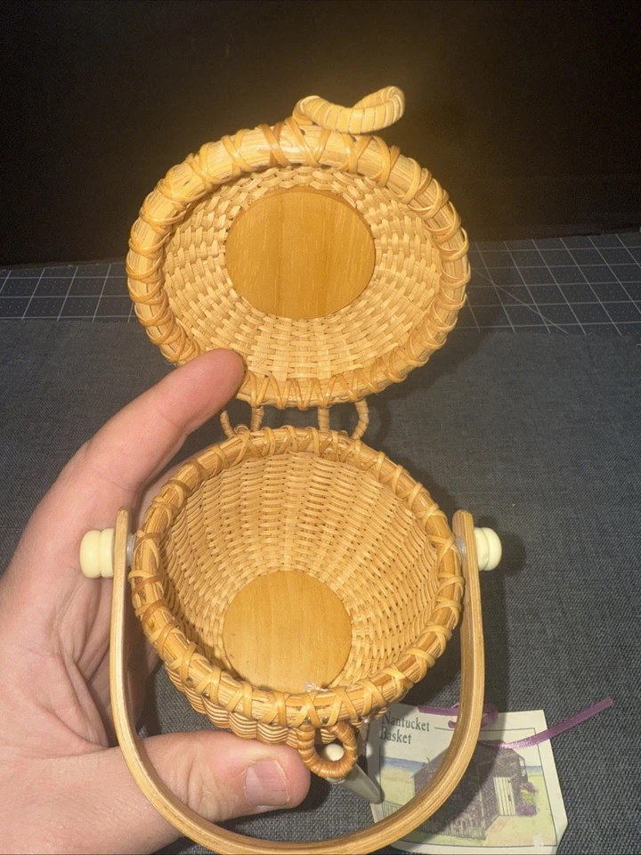 复古楠塔基特篮子 带雕刻 Scrimshaw 艺术家 Linda Layden 著 — 第 3/4 张图片