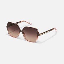 quay women sunglasses Press Tour