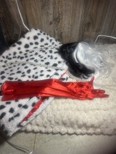 101 dalmatian costume Wig, Gloves, Pearl Necklace And Shaw