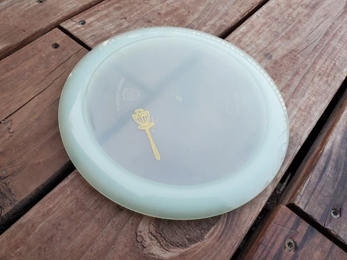 Discmania Active Premium Majesty 173g White Disc Golf Distance Driver