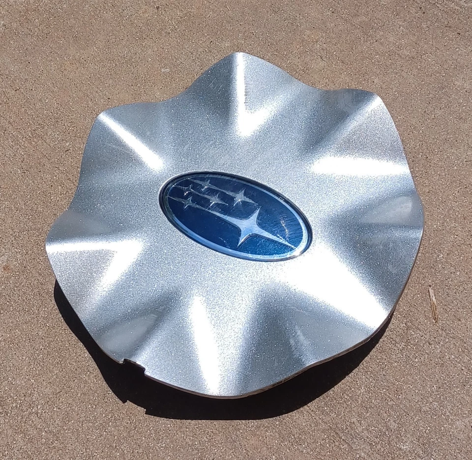 斯巴鲁 Tribeca 中心盖 2006 - 2014 年零件 # 28821 XA000 02 — 第 2/3 张图片