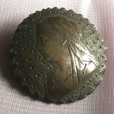 Antique Mourning Brooch Queen Victoria Penny Veiled Head 1901