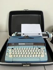 Smith Corona Coronet Super 12 Coronamatic Typewriter baby blue With Black Case thumbnail