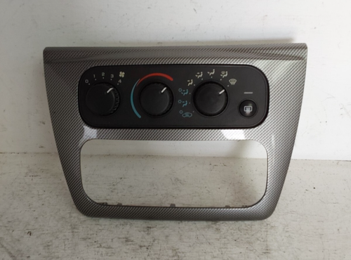 2005 CHRYSLER SEBRING CONVERTIBLE GTC RADIO CLIMATE CONTROL SWITCH BEZEL (P4634)