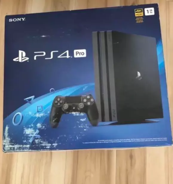 Sony PlayStation 4 PS4 Pro 1TB Black CUH-7215B Console w