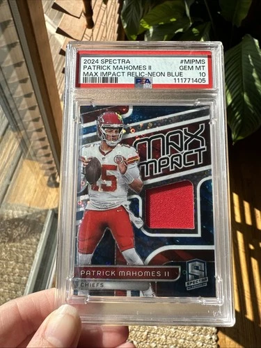 2024 Panini Spectra Patrick Mahomes Max Impact Relic-Neon Blue/60 #MI-PMS (Mem)