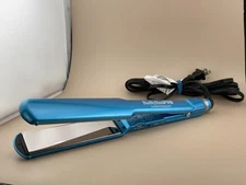 BaBylissPRO Nano Titanium 1½ " Ultra-Thin Flat Iron | BNT4073TUC