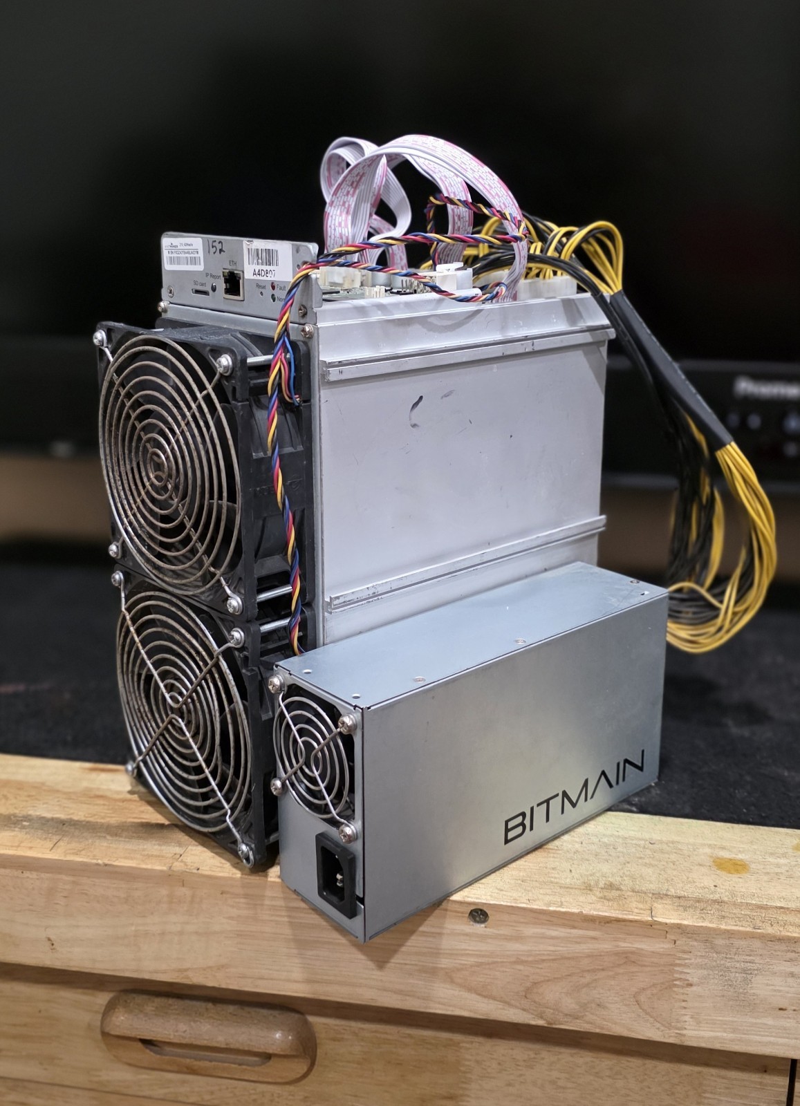  Bitmain Antminer Z15 200-300 KSol/s + PSU | Tech Tested & Verified