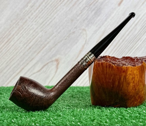 BRUNO NUTTENS VINTAGE SERIES #31 BELGE 30+ YR AGED BRIAR PIPE.  MINT. FRANCE