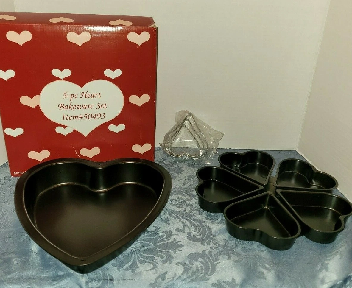 Heart top shaped bakeware
