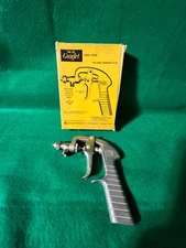Vintage Spraying System Company Gun Jet No.22  W/Box Made in USA