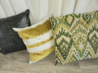 DV Kap Pillows