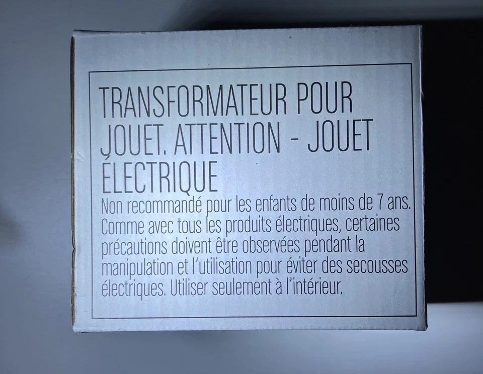 Brand new LEGO 8887 Toy Transformer Transformer 10V DC - Image 2 of 3