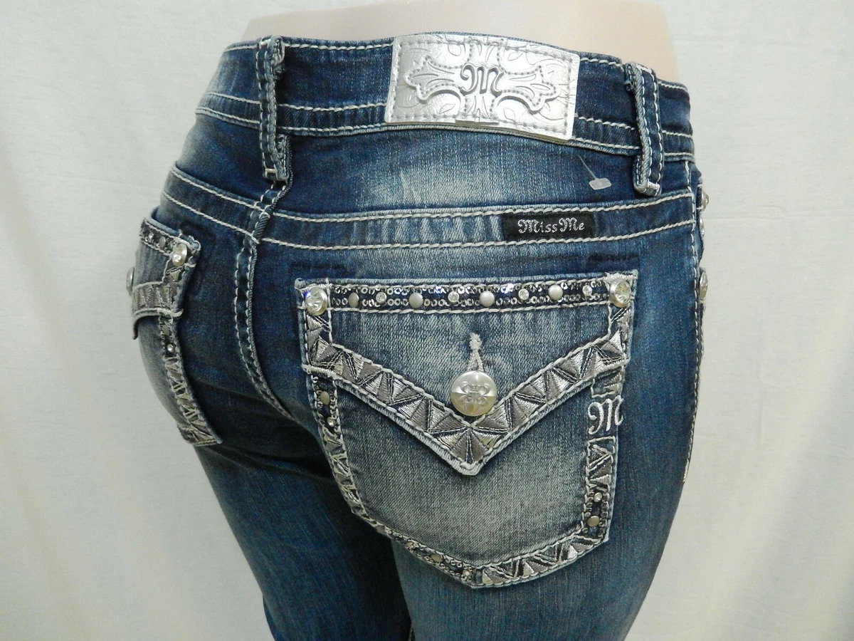 NWT Miss Me L3222B Mid Rise Chloe Boot Cut Jeans Medium Blue Size