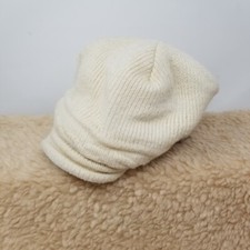 VTG Wigwam Woolen Mills Women's Knit Beanie Ski Hat USA Made White Look