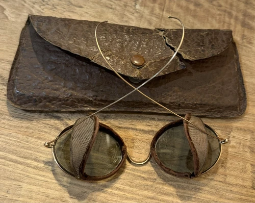Vintage Aviator Style Sunglasses With Wire Mesh Sides WW1/WW2.