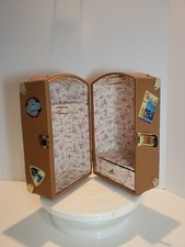 Vintage NABCO Muffy Vanderbear Travel Wardrobe Trunk 1994 - Missing Top Handle
