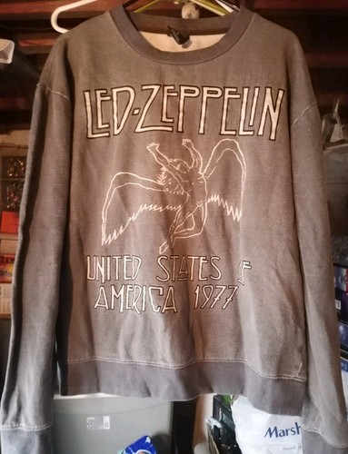 Led Zeppelin United States Of America 1977 Pullover Sweater Adult Size XL