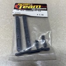 Team Associated 31098 TOP DECK HARDWARE FT TC4